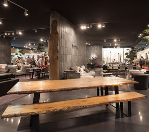 mesa de comedor contemporánea