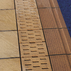 borde de piscina de clinker
