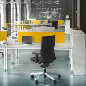 silla de oficina contemporánea