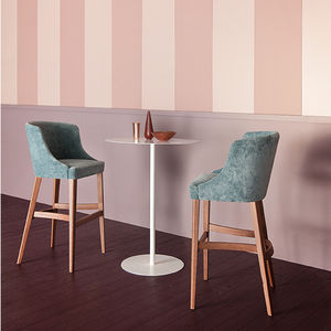 silla de bar contemporánea
