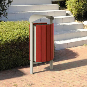cubo de basura público