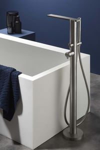grifo monomando para bañera