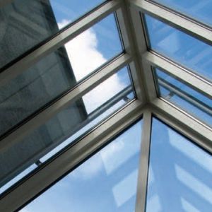 estores para cubiertas acristaladas / enrollables / de tejido / de exterior