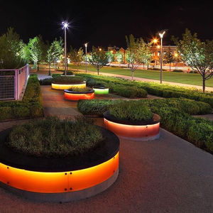jardinera de plástico