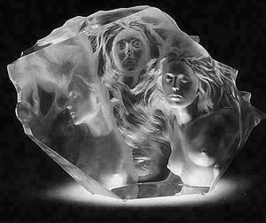 escultura de policarbonato
