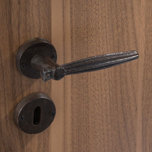 tirador para puerta