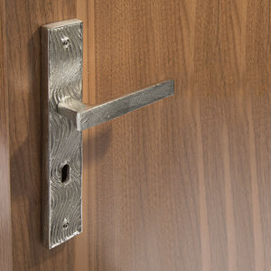 tirador para puerta