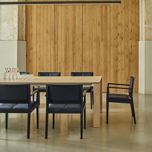 silla contemporánea