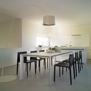 silla contemporánea