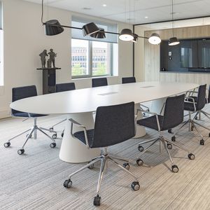 silla de oficina contemporánea