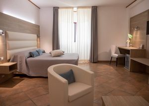 habitación de hotel contemporánea