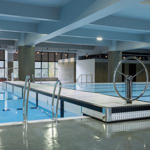 muro móvil para piscina