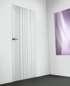 puerta de interior / abatible / de madera / lacada