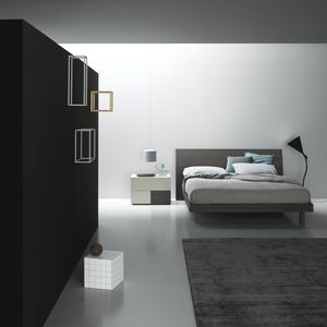 cama de matrimonio / contemporánea / con cabecero / de madera lacada