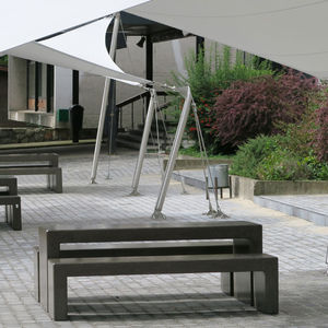 conjunto de mesa y banco contemporáneo / de hormigón / de exterior / para espacio público