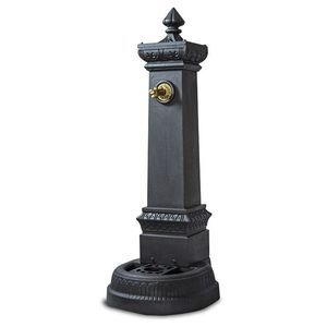 fuente de agua de exterior