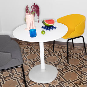 mesa bistró contemporánea