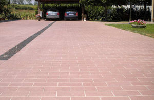 baldosa de exterior / para pavimento / de piedra reconstituida / pulida