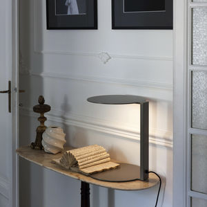 lámpara de mesa
