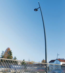 mástil de iluminación