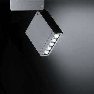 proyector con cabezal móvil IP65