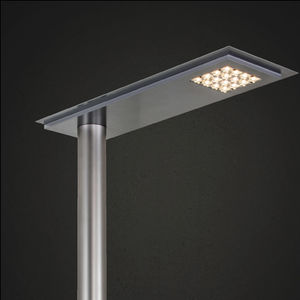 mástil de iluminación