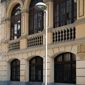 farola urbana
