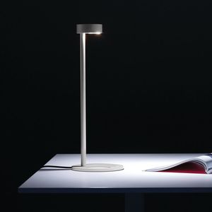 lámpara de mesa