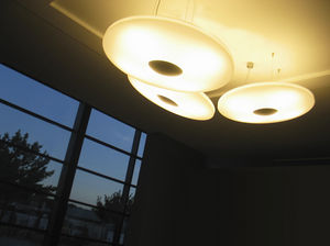 luminaria suspendida / LED / redonda / de polietileno