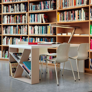 mesa contemporánea