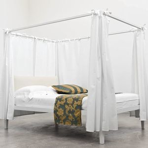 cama con dosel