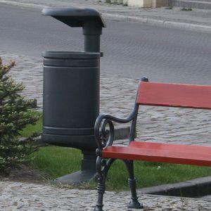 cubo de basura público