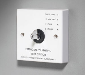 interruptor para alumbrado de emergencia