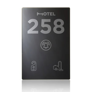 pantalla táctil para control de acceso