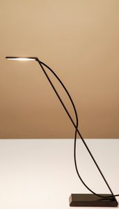 lámpara de mesa