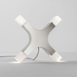 lámpara de mesa