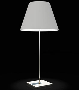 lámpara de mesa