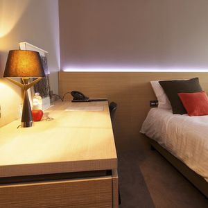 lámpara de mesa