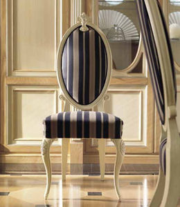 silla de comedor clásica