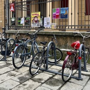 aparcabicis de suelo