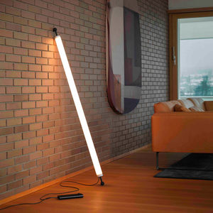 columna luminosa contemporánea