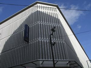 revestimiento de fachada de paneles