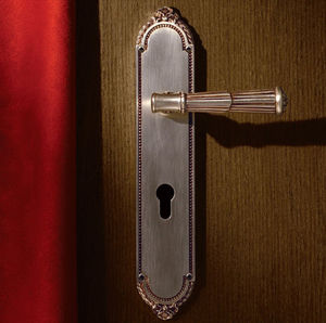 tirador de puerta