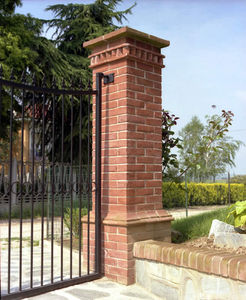 capitel de terracota