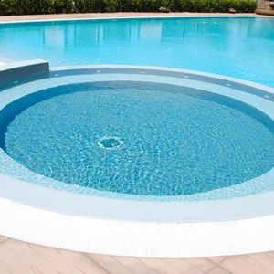 piscina de exterior