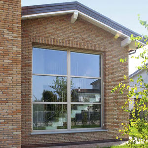 ventana de madera