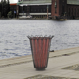 soporte de bolsa de basura público