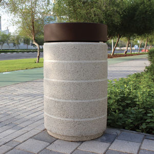 cubo de basura público