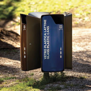 cubo de basura público