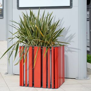 jardinera de madera